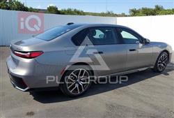 بي ام دبليو الفئة 7